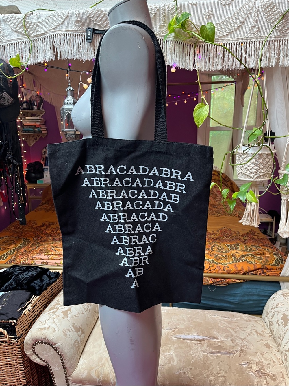 Abracadabra print tote bag